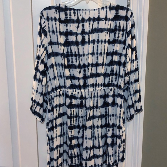 NWOT - Aeropostale Blue & White Tie Dye Romper - Picture 5 of 5